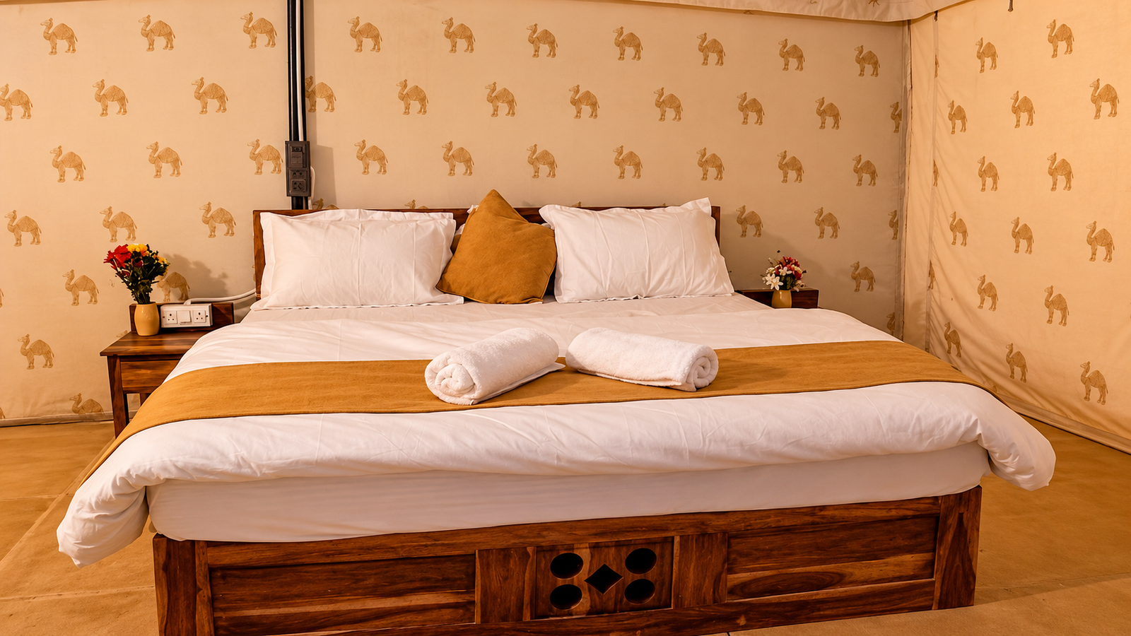Cozy Camel-Themed Glamping Bedroom